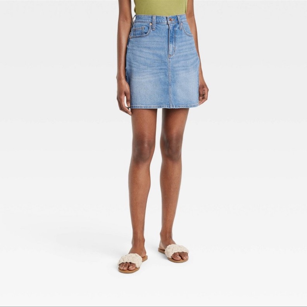 Universal Thread High-Rise Denim Mini Skirt - Medium Wash 10